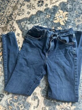 Express Women's Skinny Jeans - Medium Blue Wash